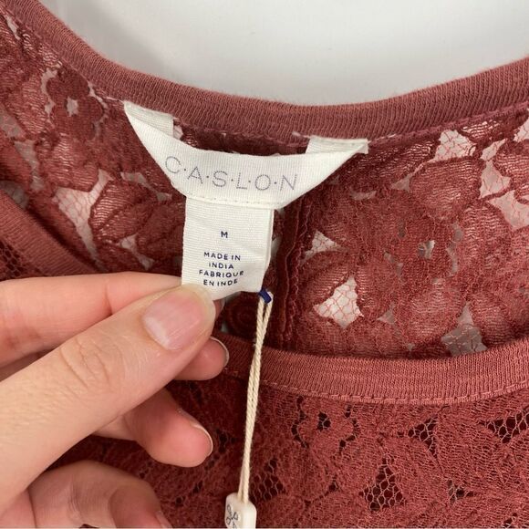 Caslon Women’s Scoop Neck Sleeveless Lace and Eyelet Detail Brown Blouse size M - Picture 2 of 3